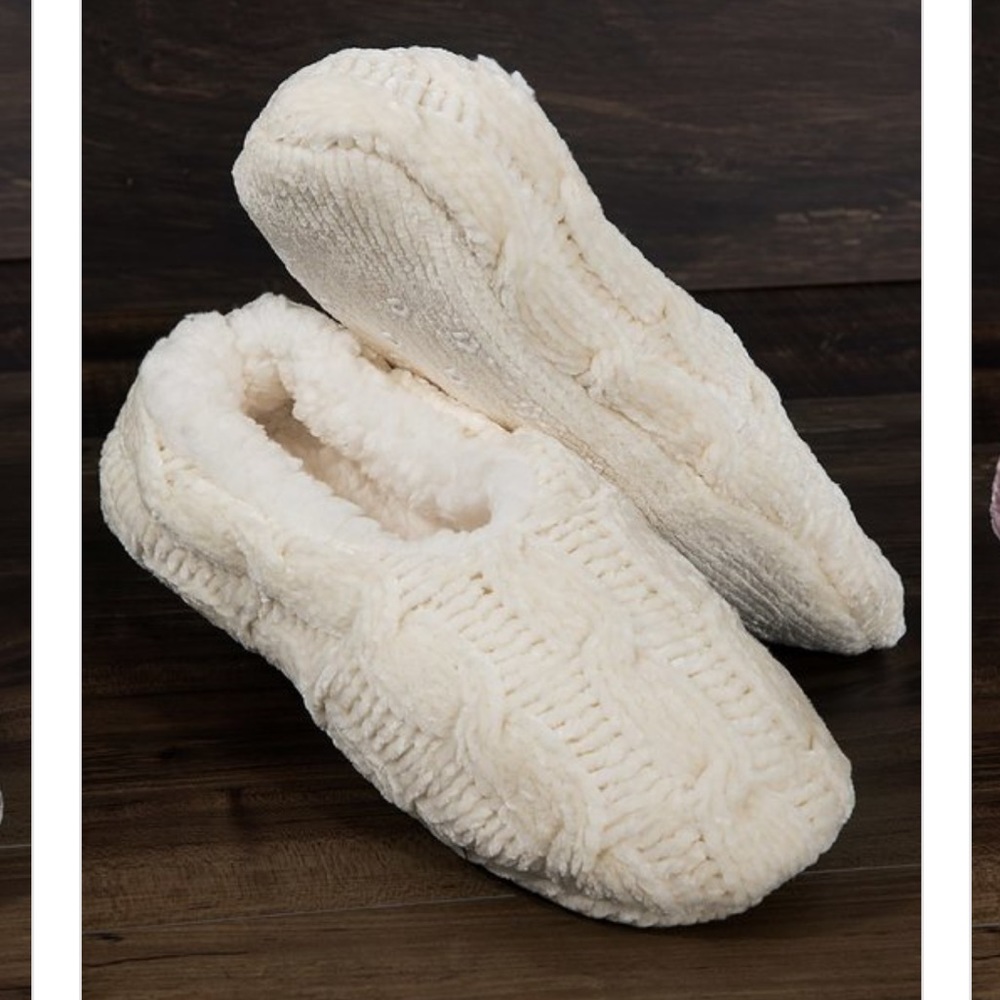 Fleece lined Chenille slippers Cream